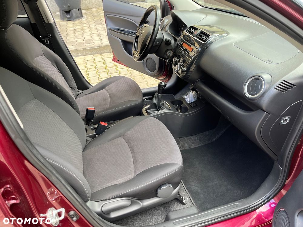 Mitsubishi Space Star 1.2 AS&G Invite - 6