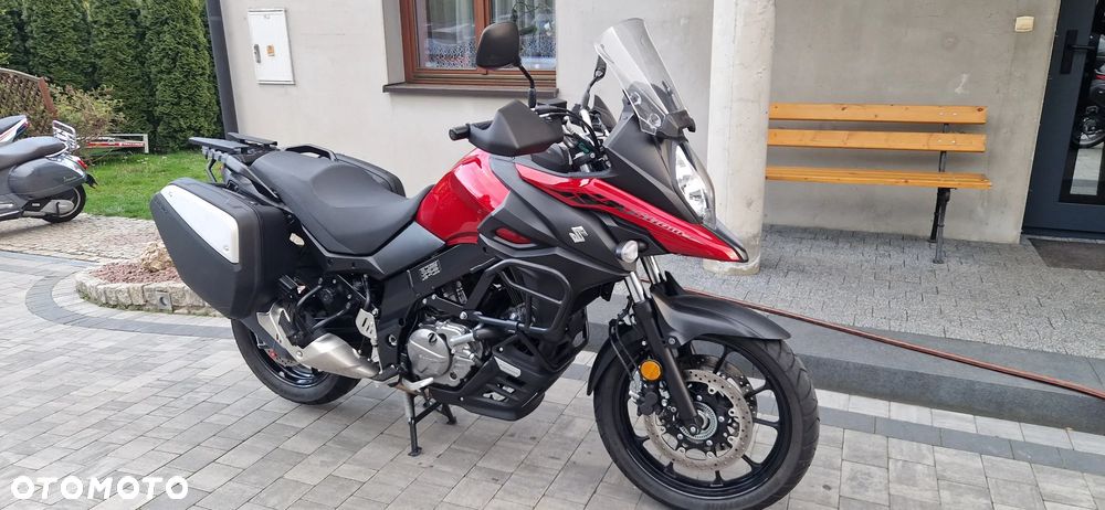 Suzuki V-STROM - 1