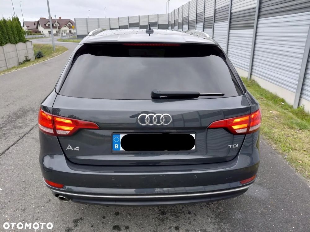 Audi A4 - 4