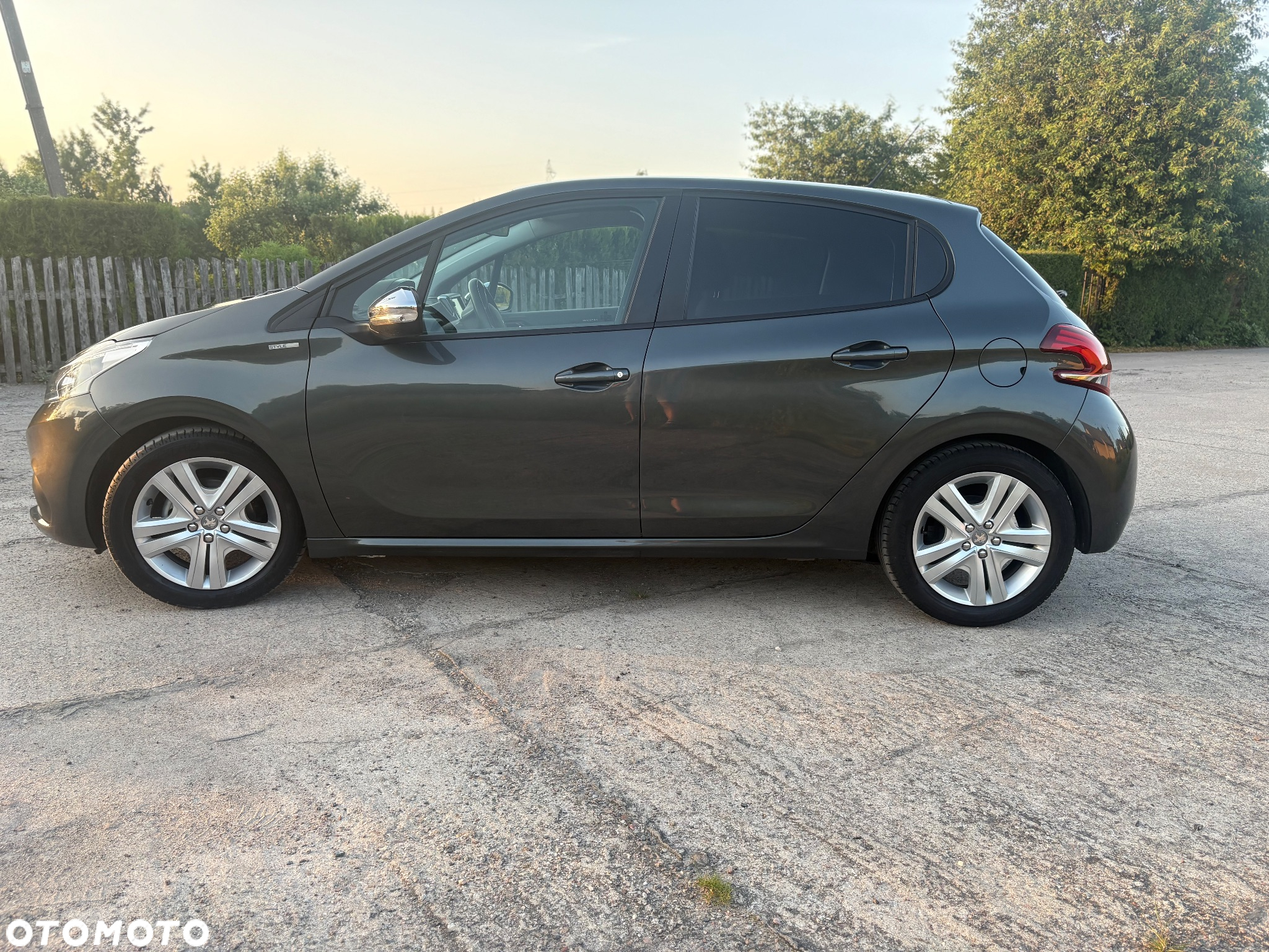Peugeot 208 82 PureTech Style - 7