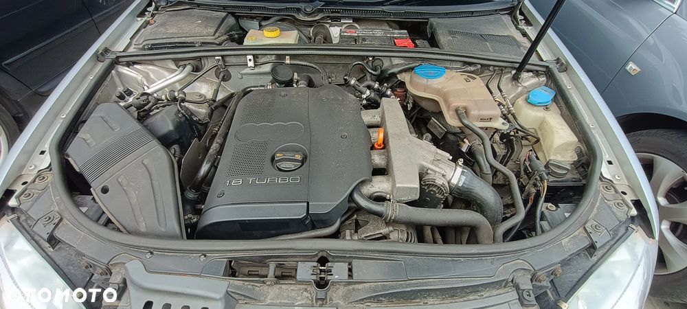 Audi A4 Avant 1.8 T - 12