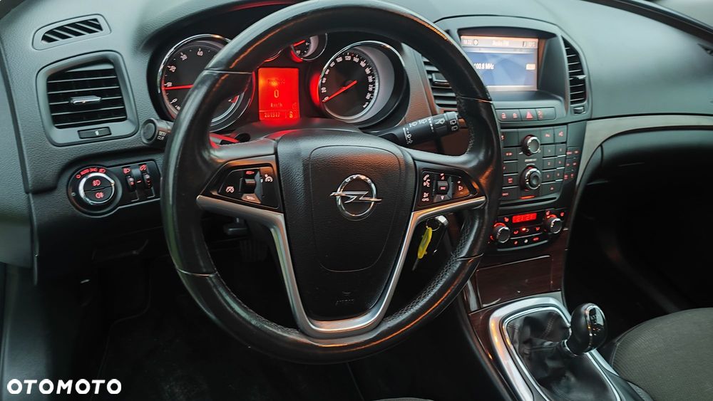 Opel Insignia 1.8 Elegance - 36