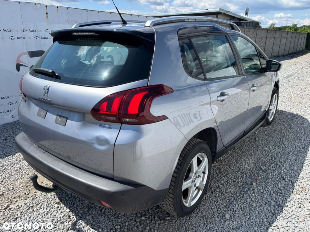 Peugeot 2008 PureTech 110 Stop&Start Active - 4