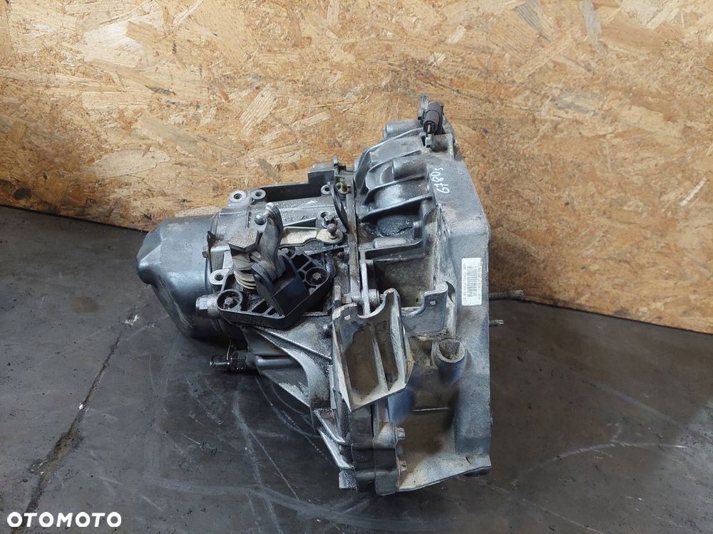 SKRZYNIA BIEGÓW RENAULT MEGANE II 1.6 16V MANUAL 5 BIEGÓW JR5104 - 4