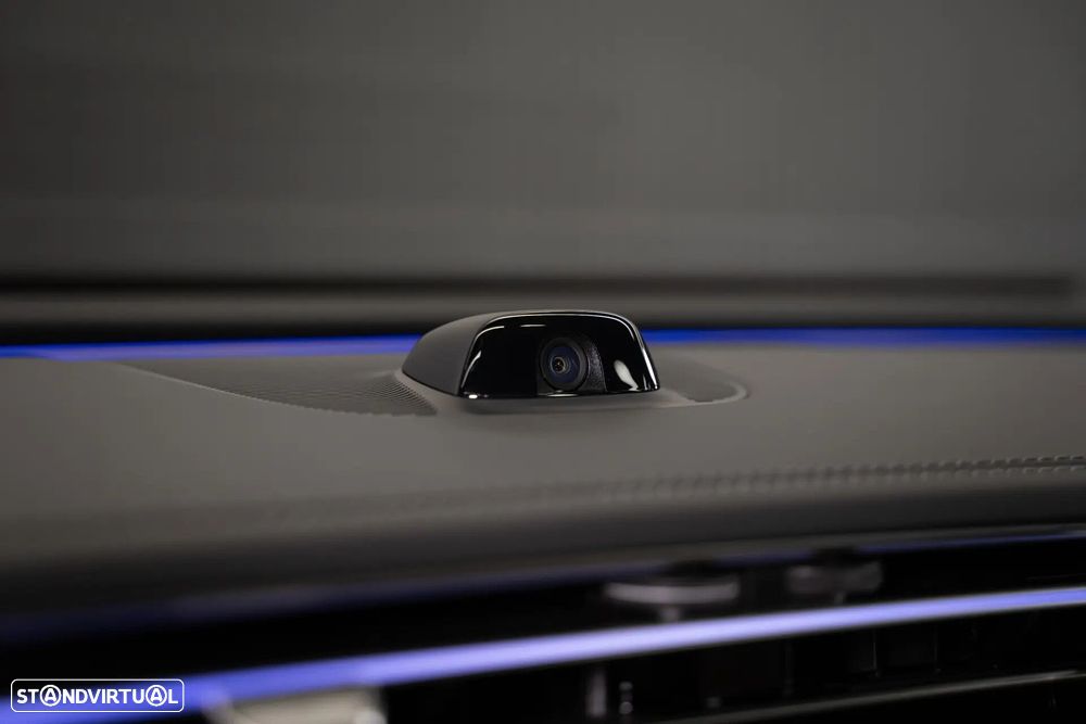 Mercedes-Benz E 300 - 42