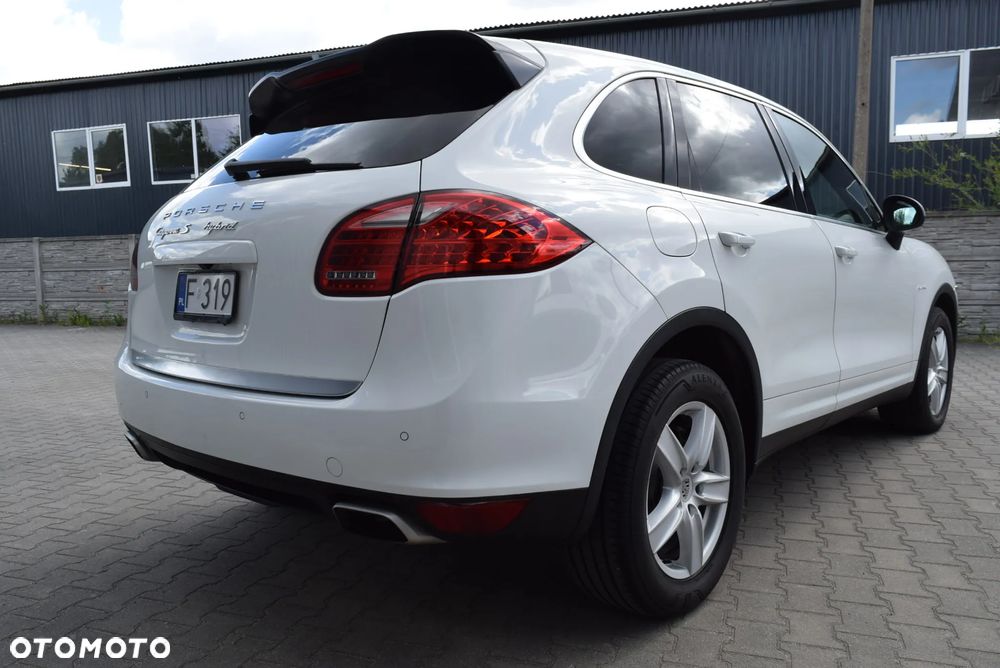 Porsche Cayenne S Hybrid Tiptronic S - 6