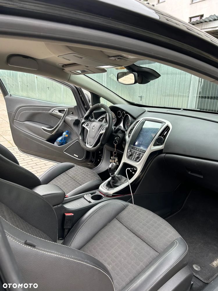 Opel Astra 2.0 CDTI ecoFLEX Start/Stop Innovation - 4