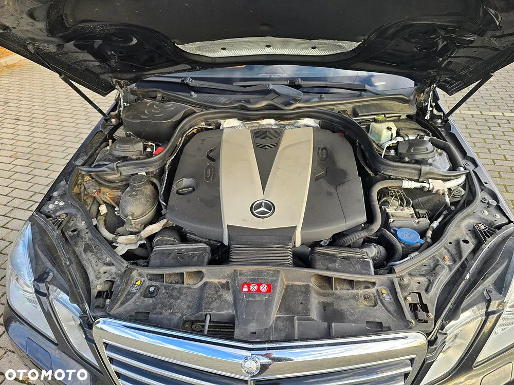 Mercedes-Benz Klasa E 350 CDI DPF BlueEFFICIENCY 7G-TRONIC Avantgarde - 41
