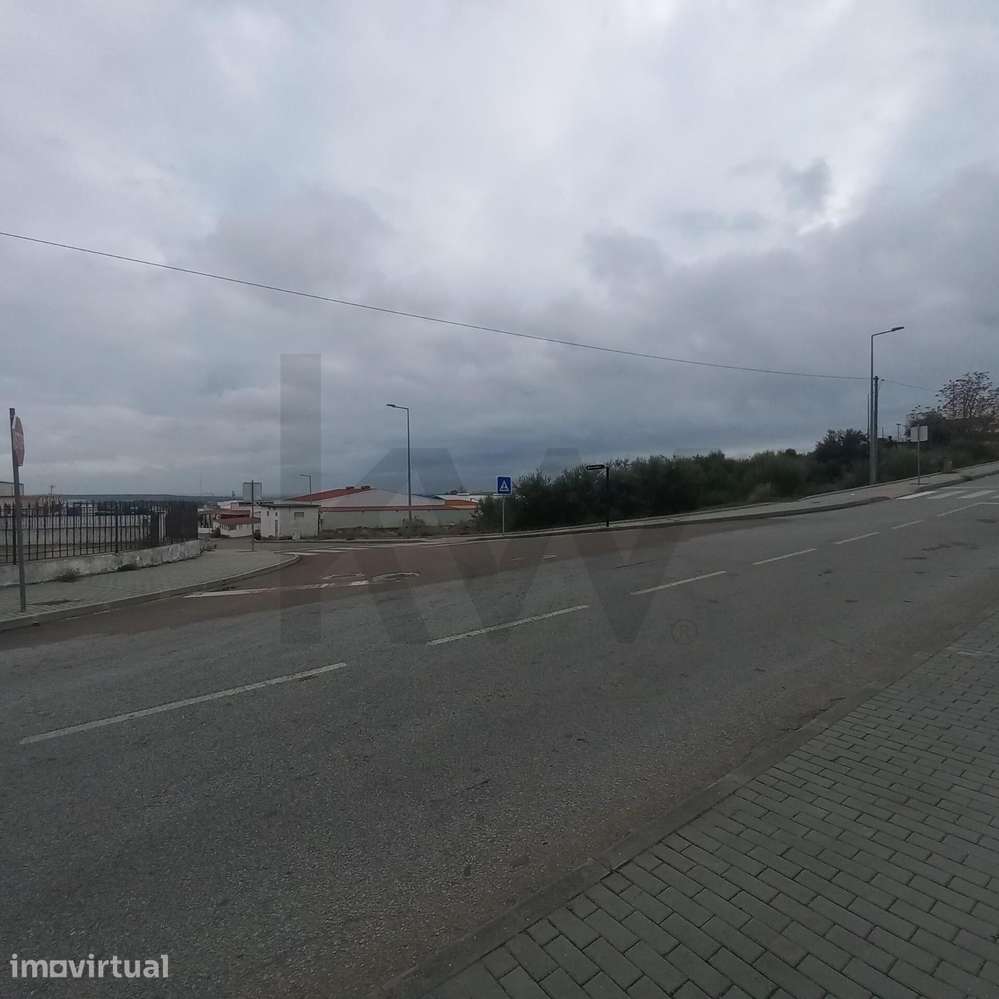 Lote de Terreno Urbano – Zona Industrial de Elvas - Grande imagem: 2/44