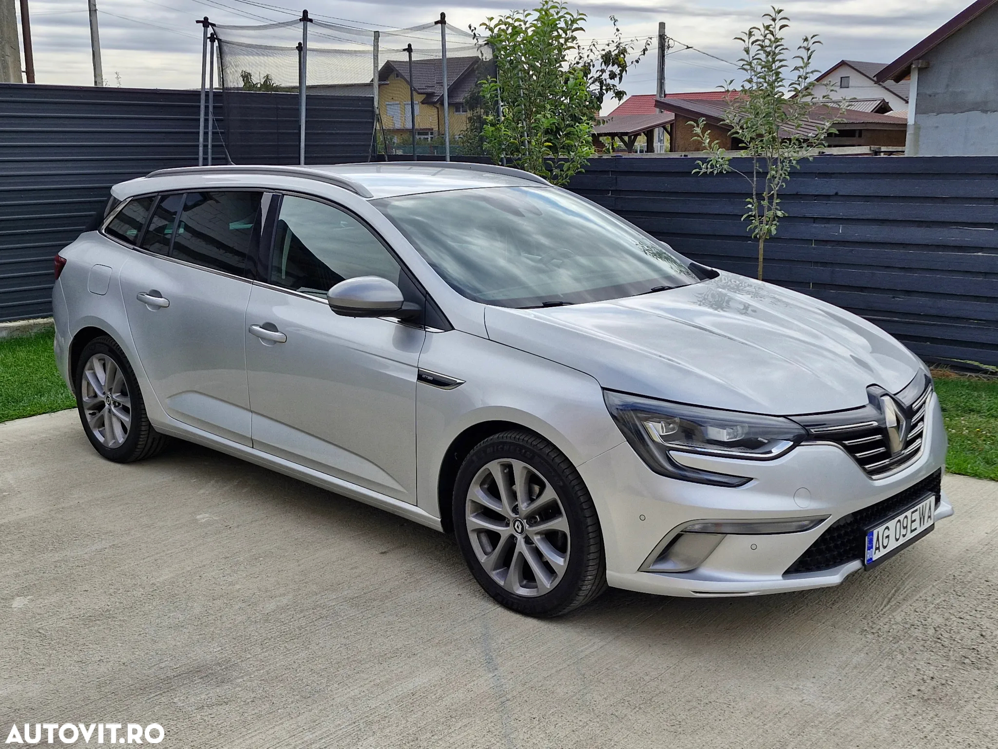 Renault Megane - 2