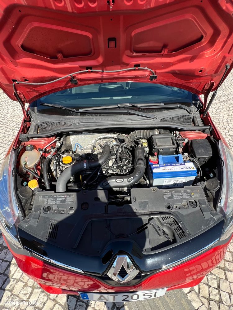 Renault Clio Sport Tourer - 19