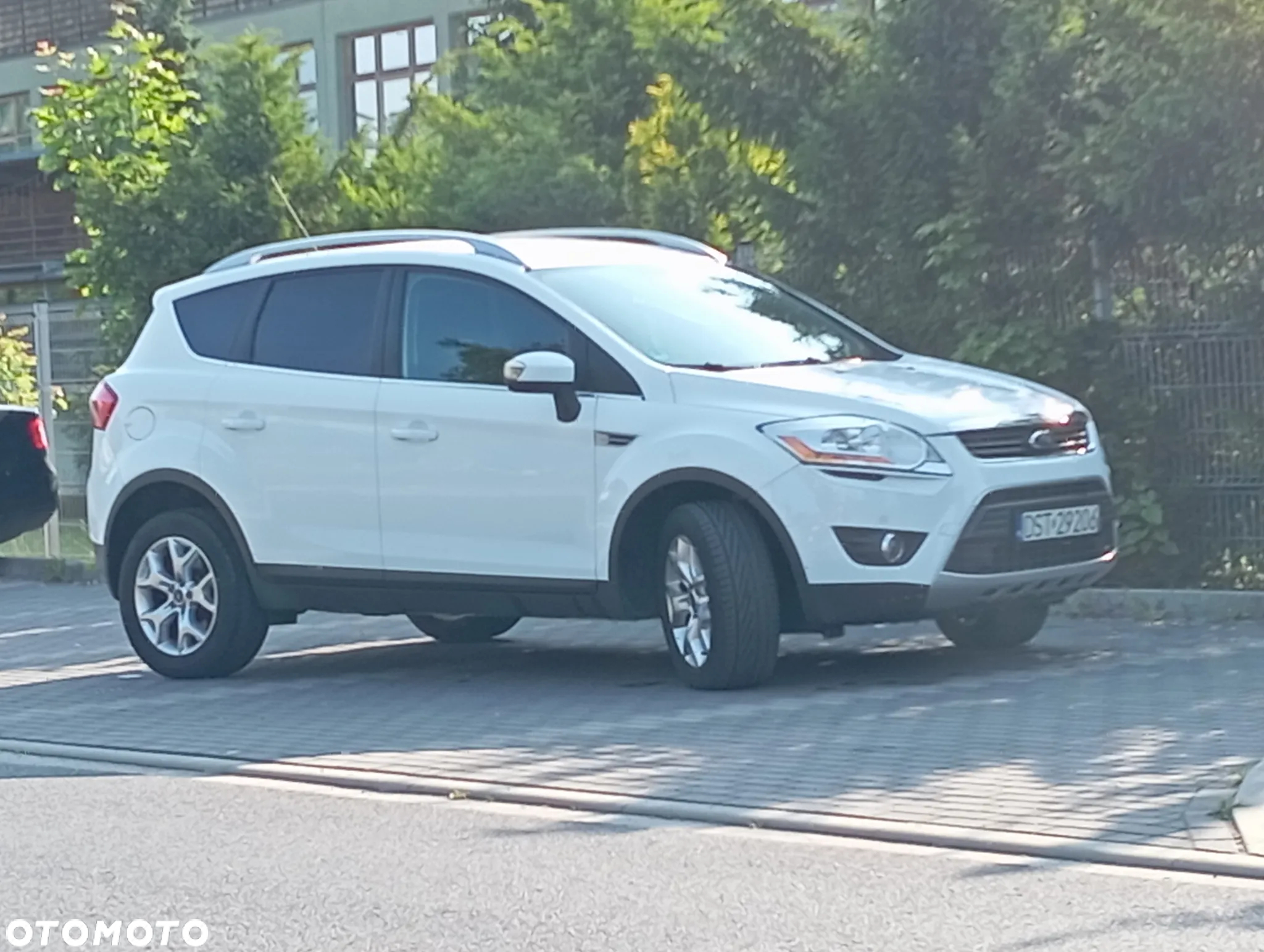 Ford Kuga 2.0 TDCi 2x4 Trend - 19