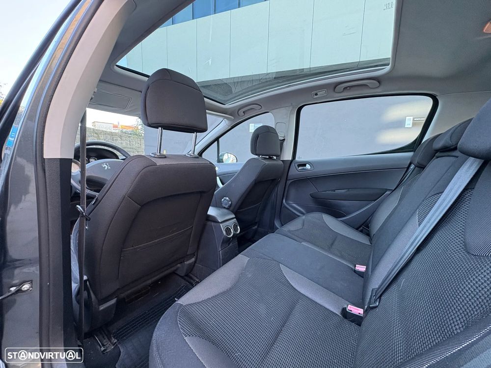 Peugeot 308 1.6 HDi Sport - 11