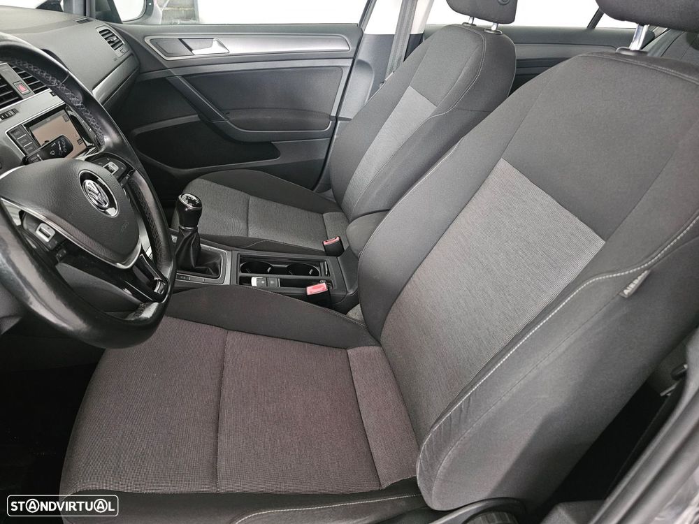 VW Golf 1.6 TDI Trendline - 16