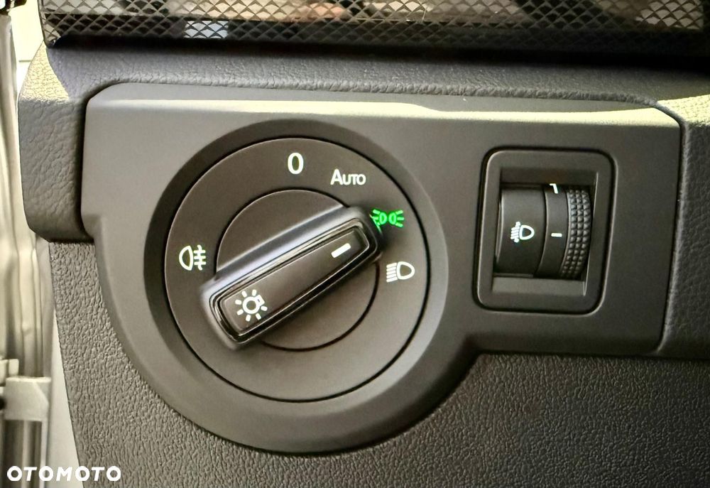 Volkswagen T-Cross - 21