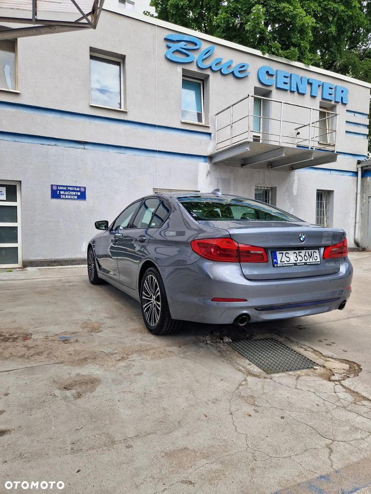 BMW Seria 5 520d xDrive MHEV Sport Line sport - 28