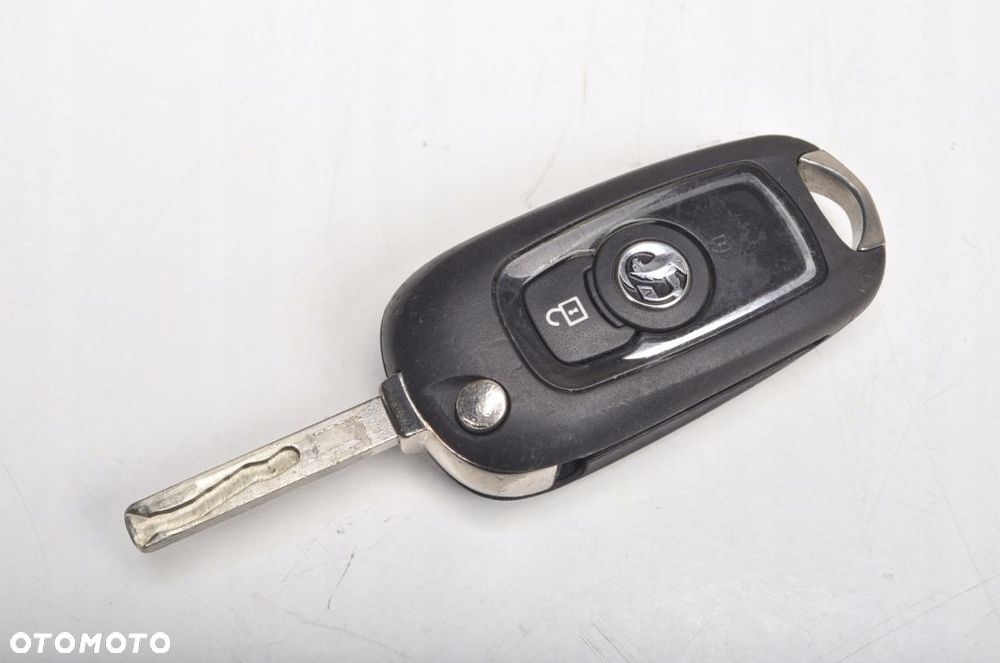 OPEL ASTRA K V STACYJKA KLUCZYK 39079952 - 2