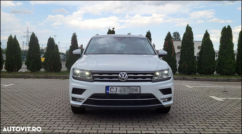 Volkswagen Tiguan 2.0 TDI SCR 4MOTION DSG Highline - 9