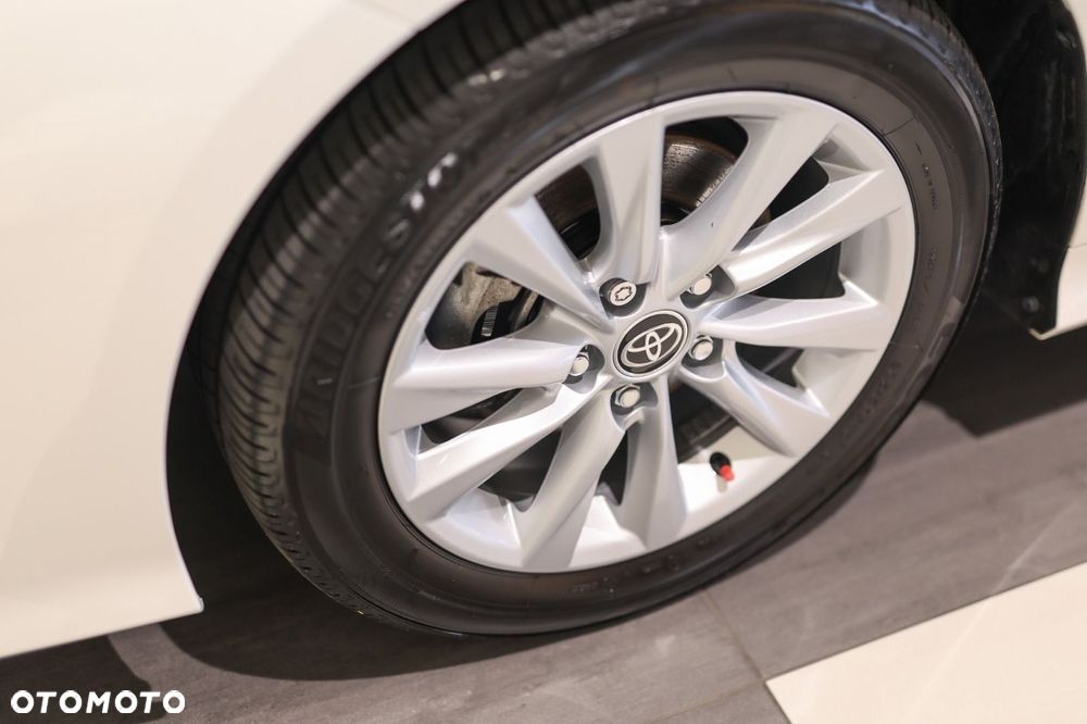 Toyota Corolla - 32