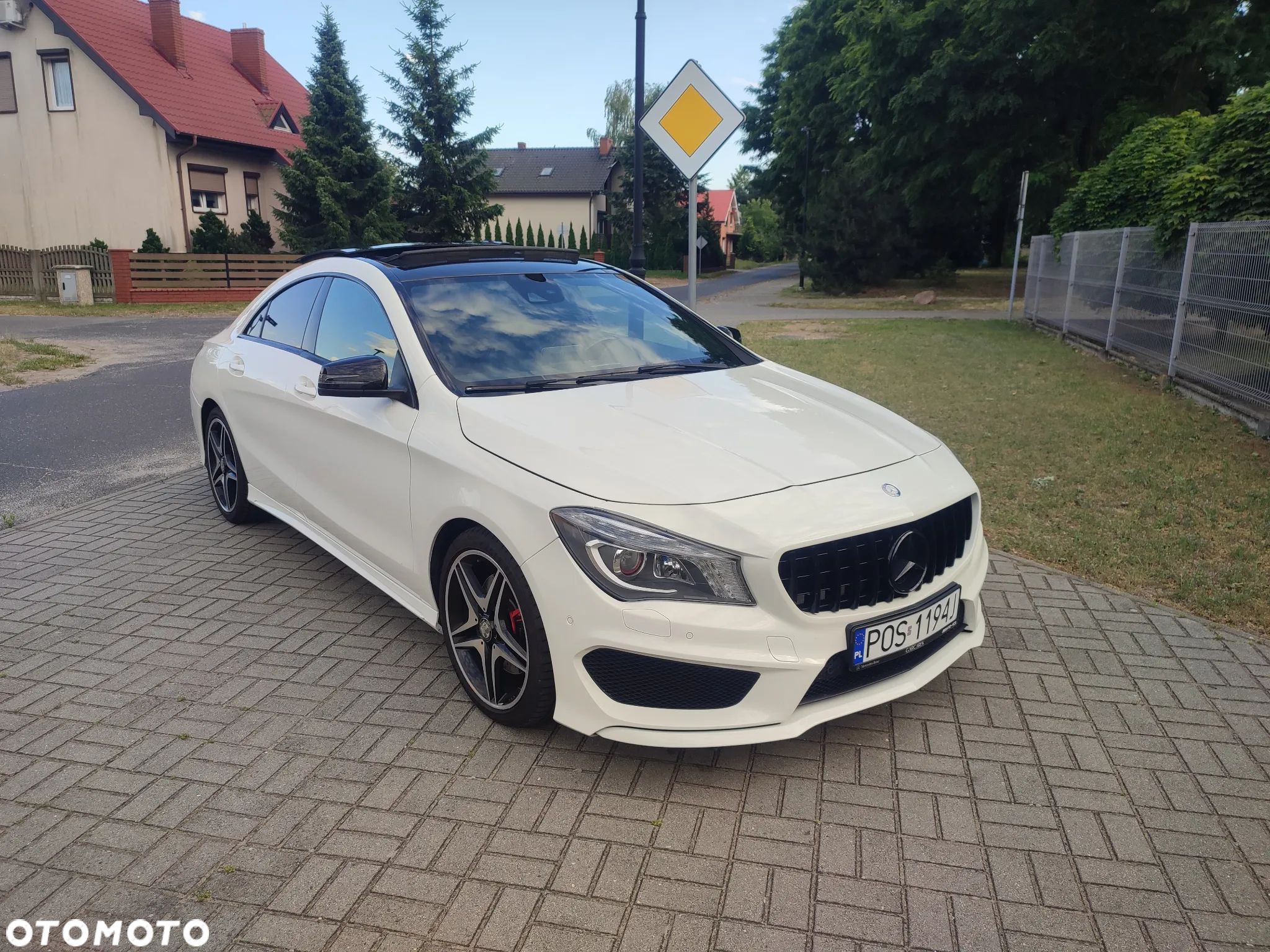 Mercedes-Benz CLA 220 d 7G-DCT AMG Line - 1