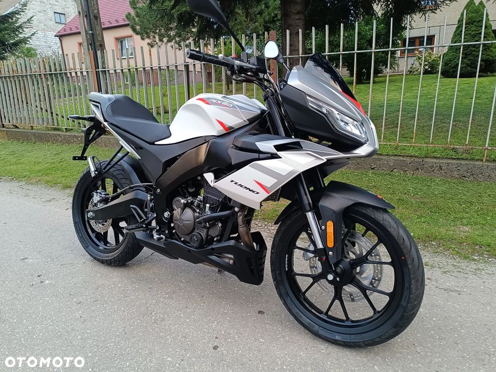Aprilia Tuono - 2