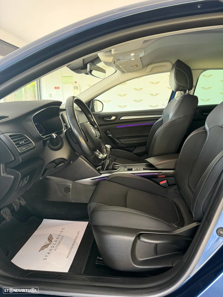 Renault Mégane BLUE dCi 115 INTENS - 6