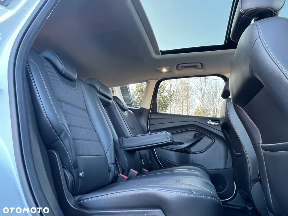 Ford Kuga 2.0 TDCi 4x4 Vignale - 30