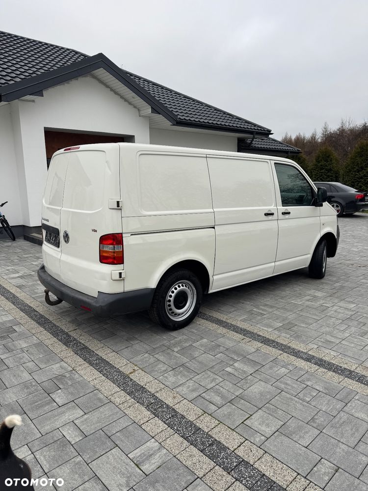 Volkswagen Transporter - 16