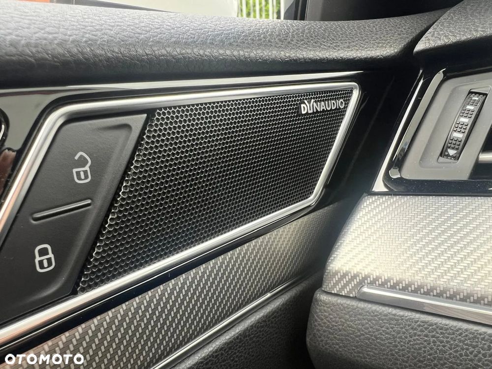 Volkswagen Arteon 2.0 TSI 4Motion R-Line DSG - 16