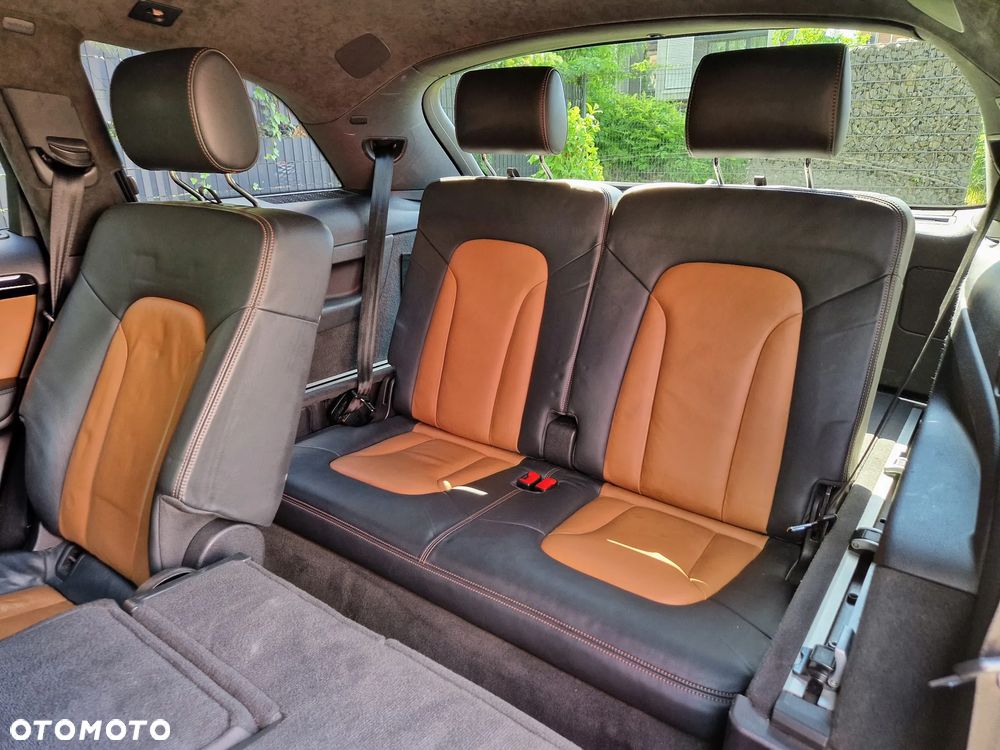 Audi Q7 - 30