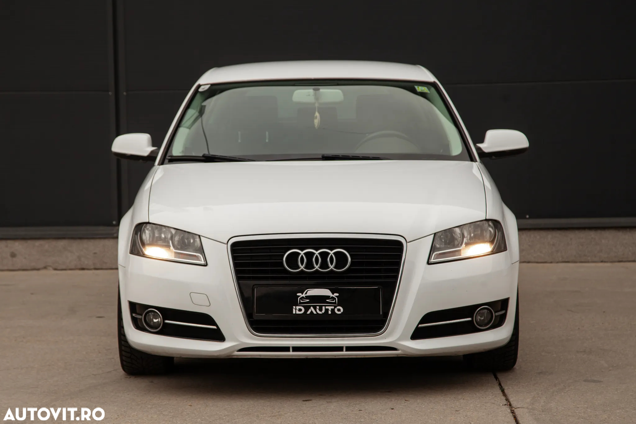 Audi A3 1.6 Sportback Attraction - 3