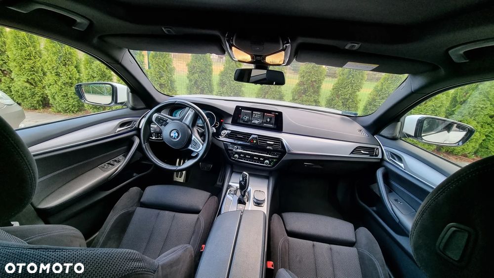 BMW Seria 5 540d xDrive M Sport sport - 9