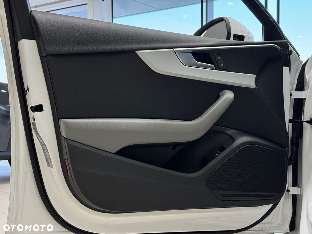 Audi A4 Limousine 35 TFSI S tronic - 12