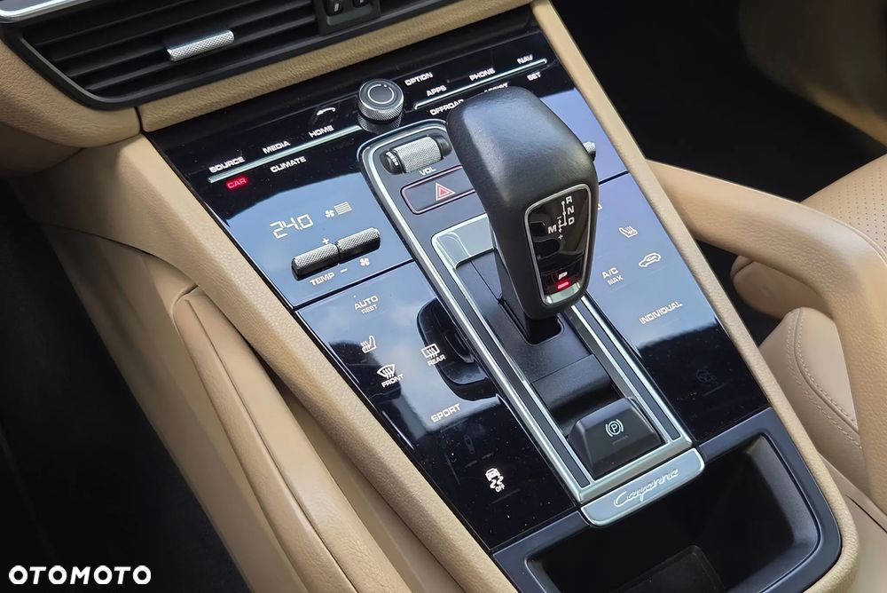 Porsche Cayenne Tiptronic S - 12