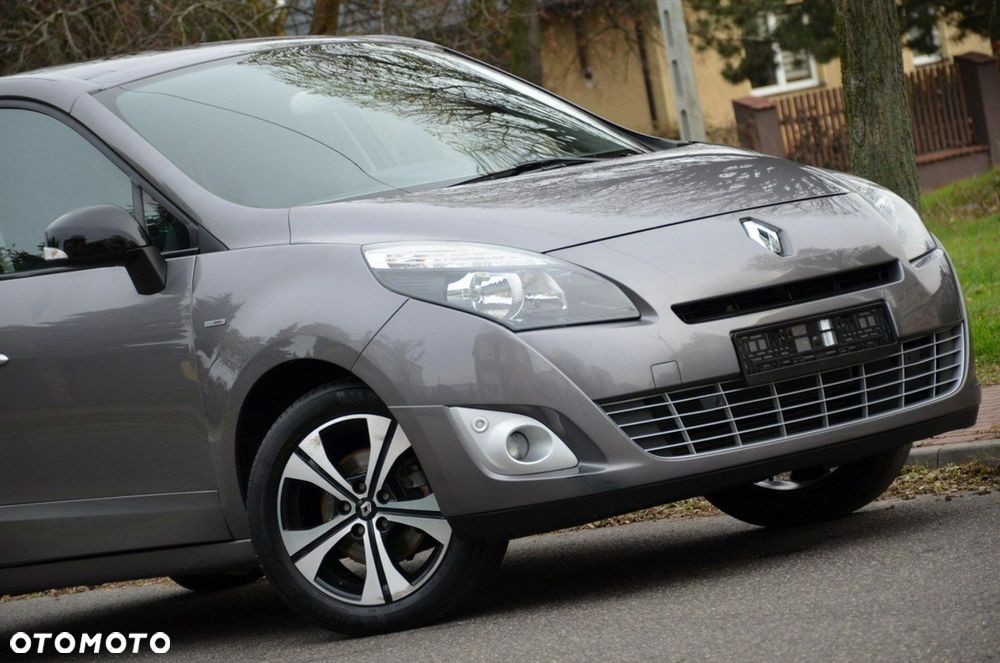 Renault Grand Scenic - 20