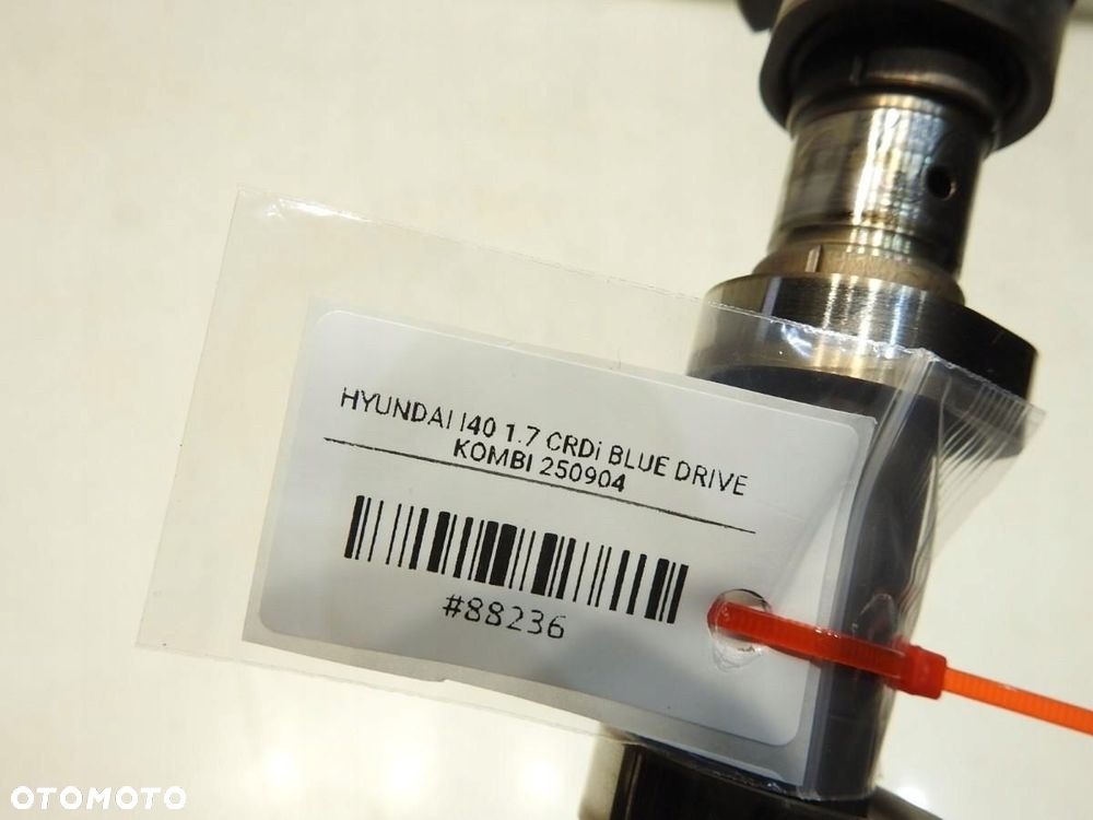 WAŁEK ROZRZĄDU WYDECHOWY HYUNDAI I40 1.7 CRDI F348109 - 4