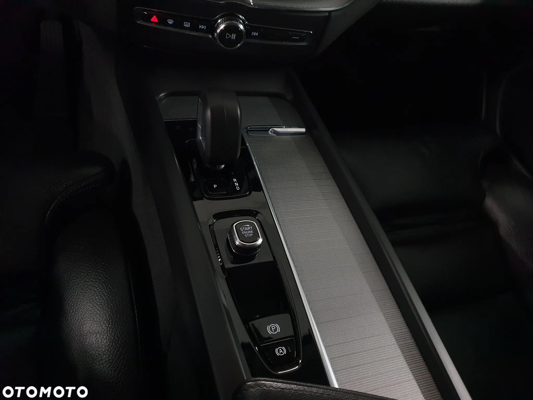 Volvo XC 60 B4 D Geartronic Inscription - 32