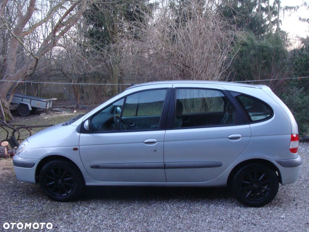 Renault Scenic 1.6 16V Privilege - 2