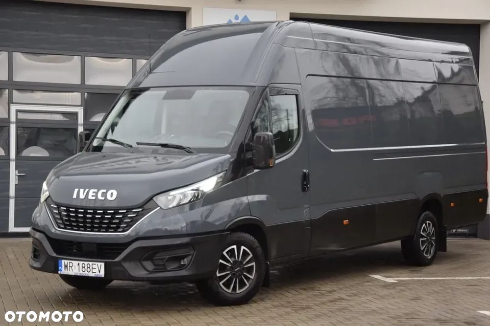 Iveco DAILY 35S18 Hi Matic  180Km 18M3 - 4