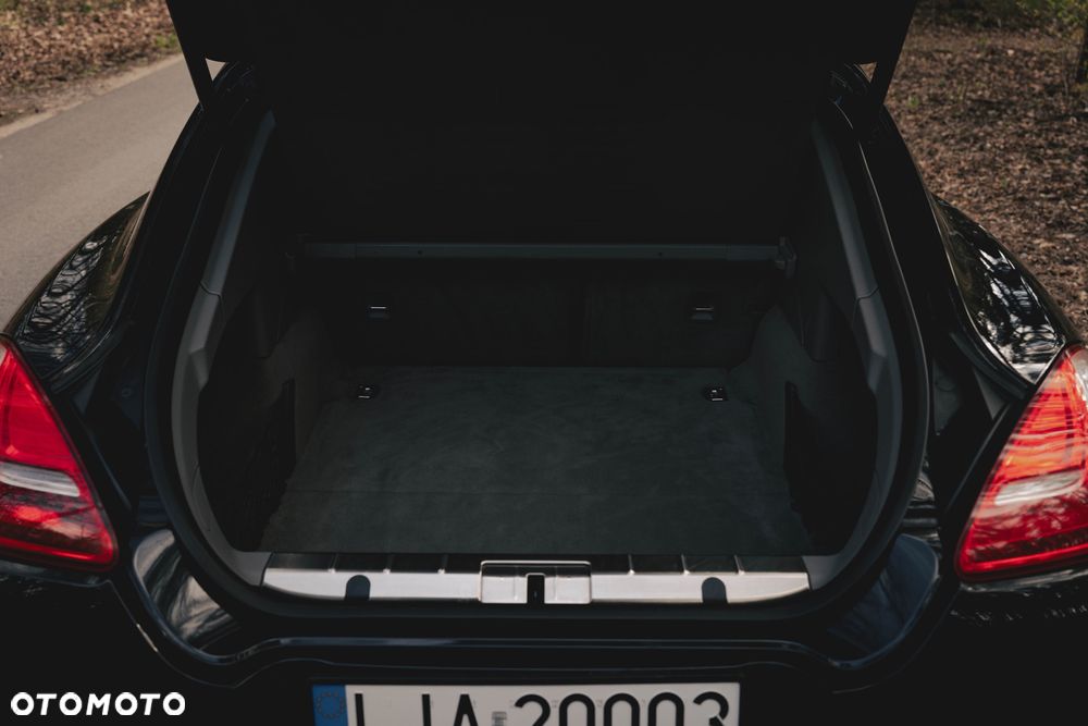 Porsche Panamera 4S - 8