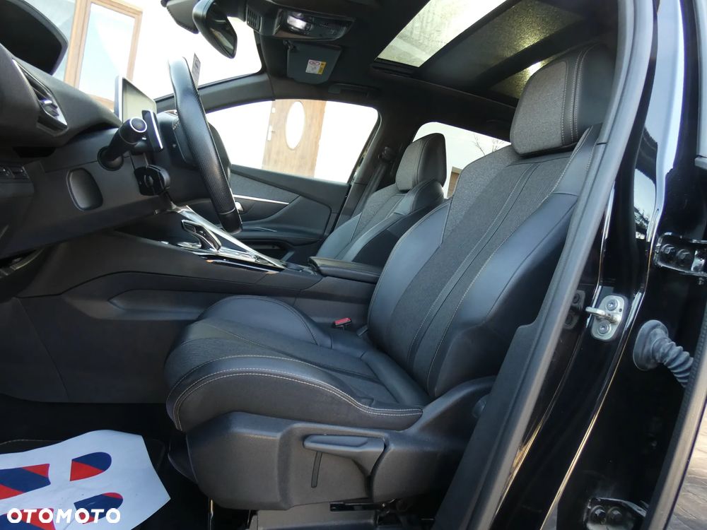 Peugeot 3008 1.6 PureTech GT S&S EAT8 - 22
