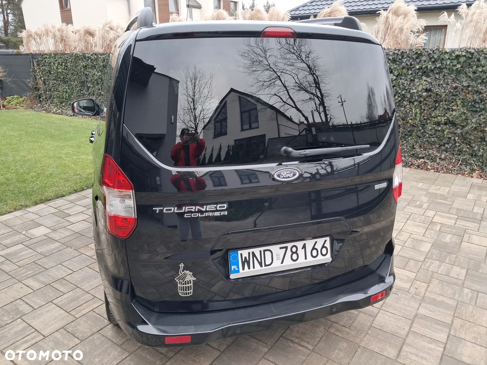 Ford Tourneo Courier - 7