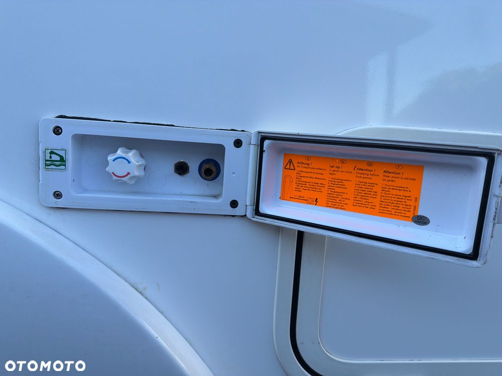 Eura Mobil Activia One 570 HS - 32