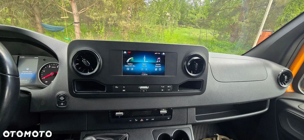 Mercedes-Benz SPRINTER - 18