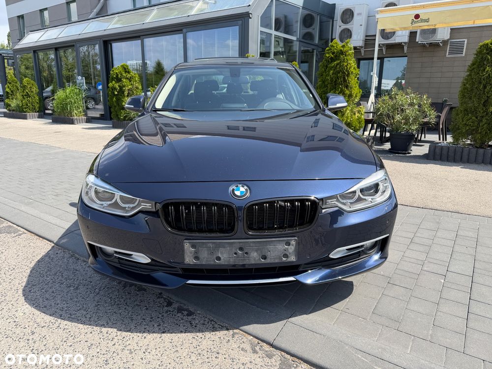 BMW Seria 3 320d xDrive Luxury Line - 5
