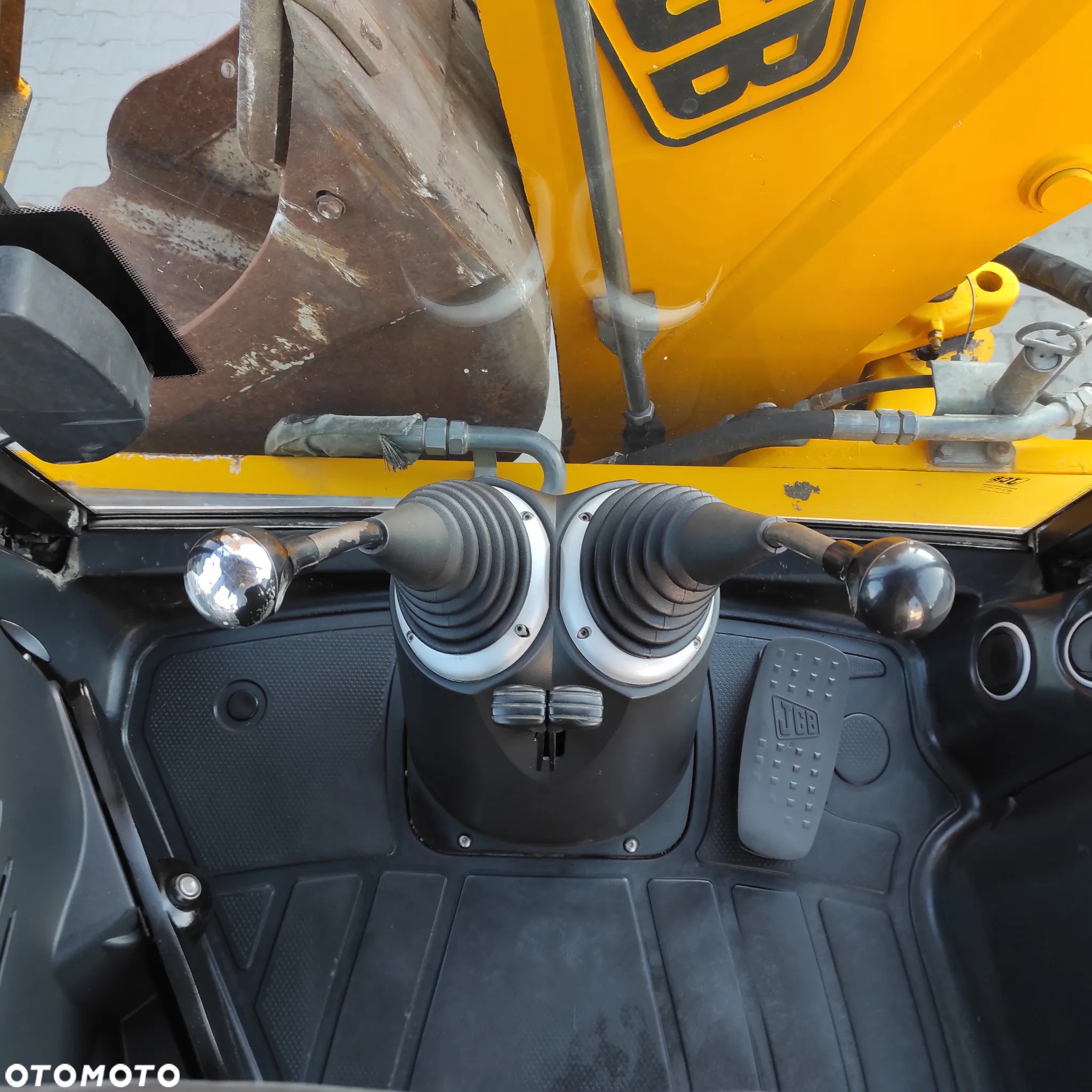 JCB 4CX Powershift Torquelock 2008 R Koparko Ładowarka JCB 4CX - 19