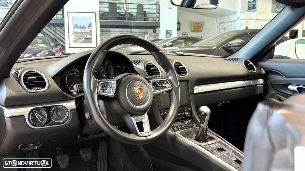 Porsche 718 Boxster 2.0 - 19
