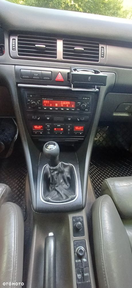 Audi A6 Avant 1.9 TDI - 11
