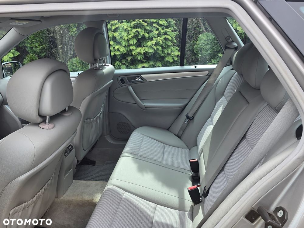 Mercedes-Benz Klasa C - 11