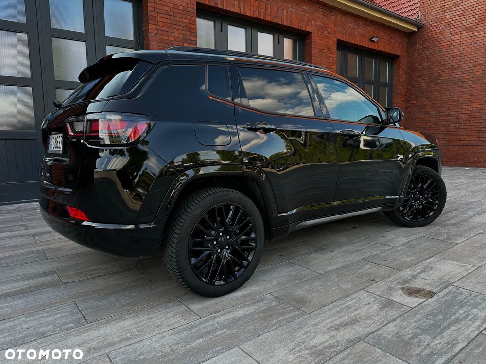 Jeep Compass - 10
